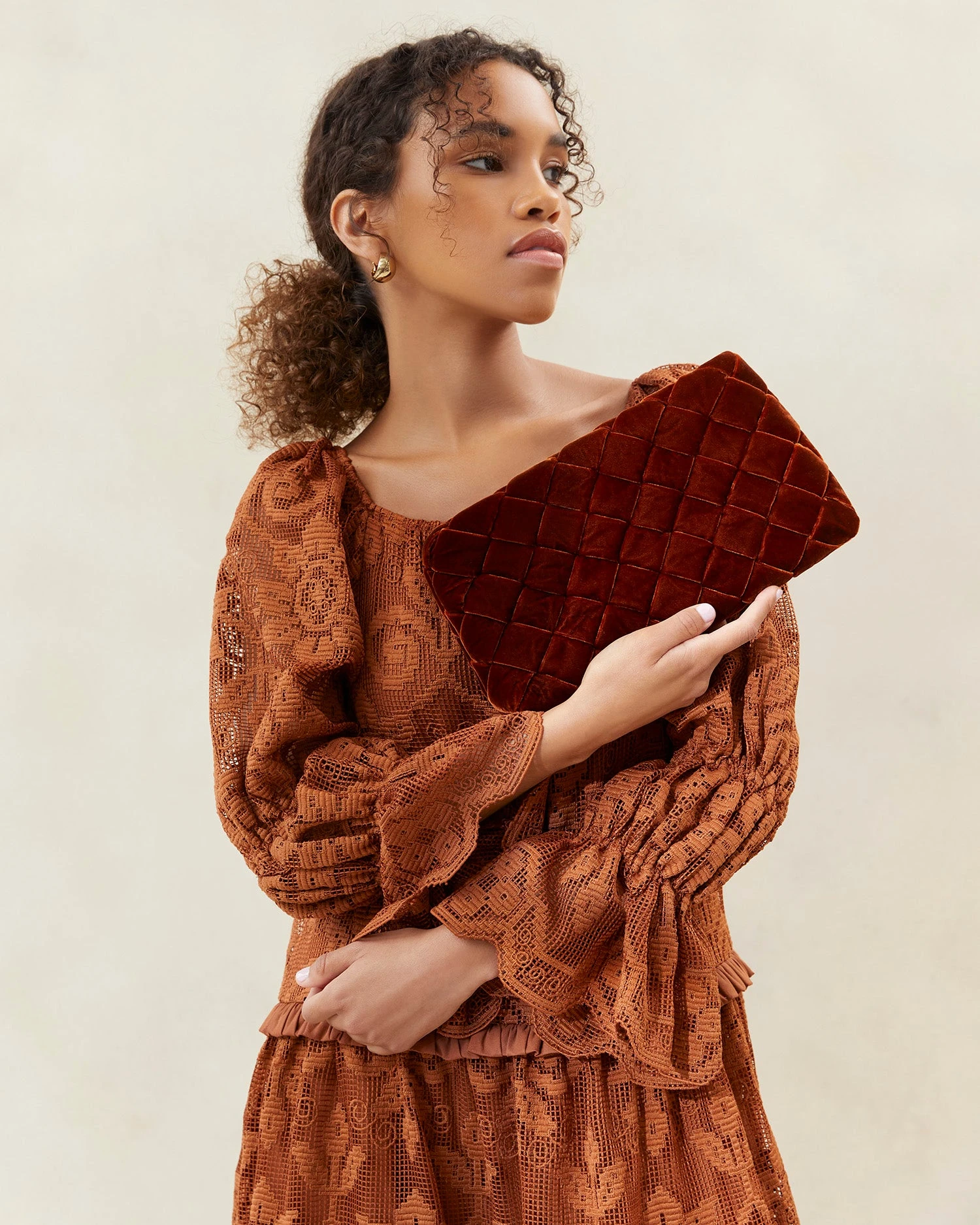 Loeffler Randall Aviva Sienna Woven Puff Clutch 7 Loeffler Randall Aviva Sienna Woven Puff Clutch - Image 5